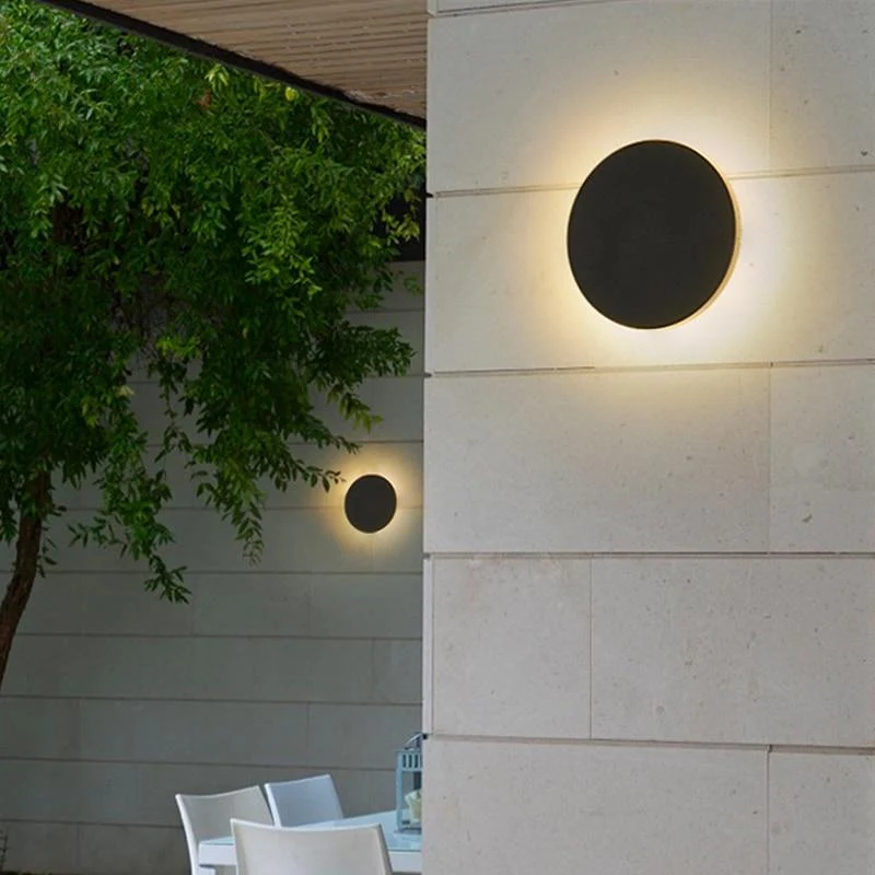 Enid Modern Disc Wall Lamp in Aluminium for Outdoor Light Reflection