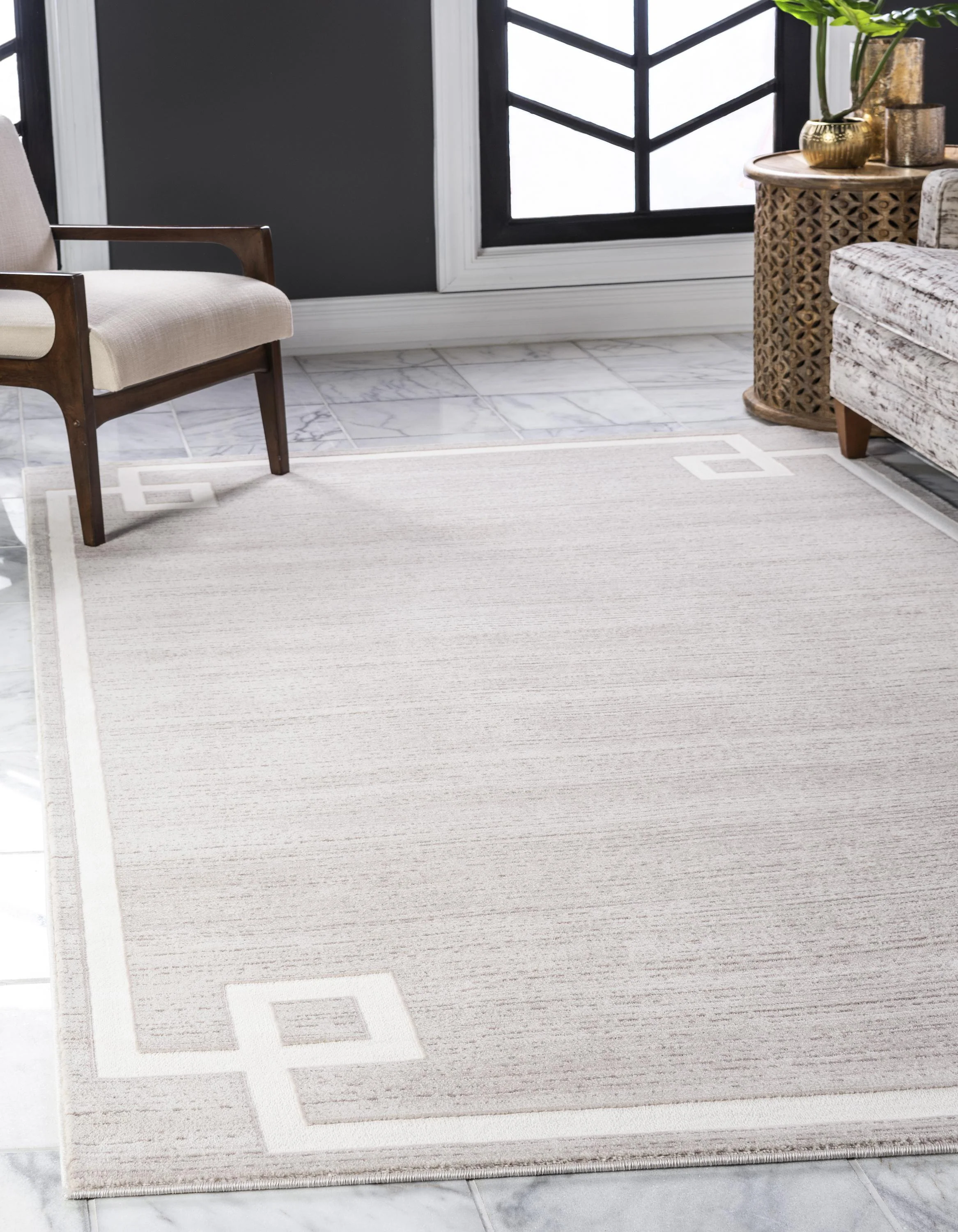 Dangelo Modern European Border Rug by Unique Loom