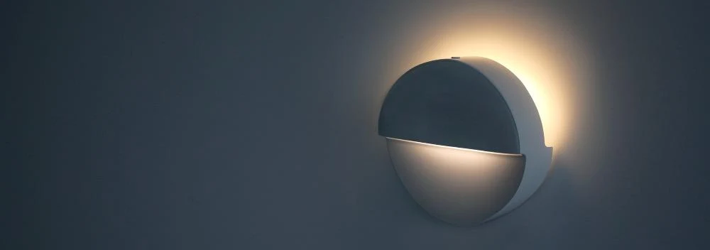 Lampe LED Bluetooth à capteur de mouvement Denton avec corde de suspension pour vision nocturne