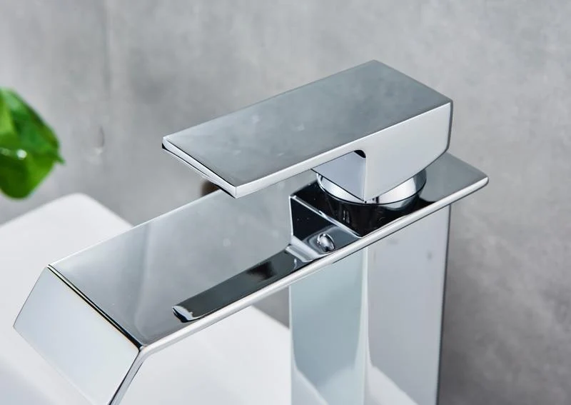 Luxury Brass Vanity Faucet with Single Handle Deck Mount