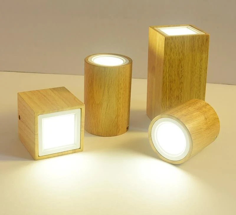 Nowoczesna skandynawska lampa sufitowa LED Dru, drewno i szkło
