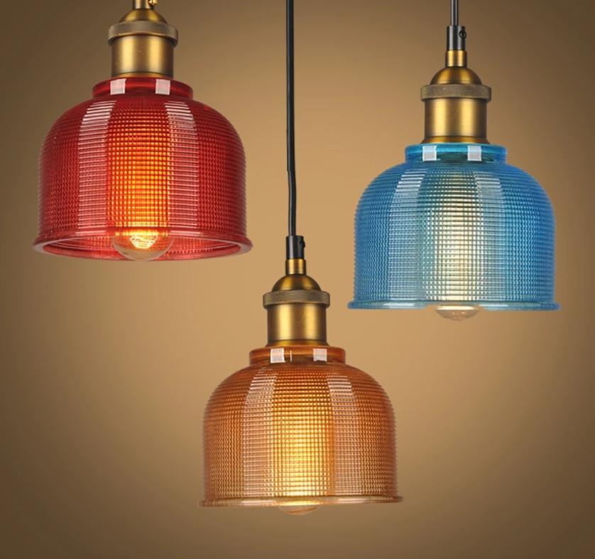 Sosie retro Europese hanglamp van gekleurd glas voor keuken en eetkamer