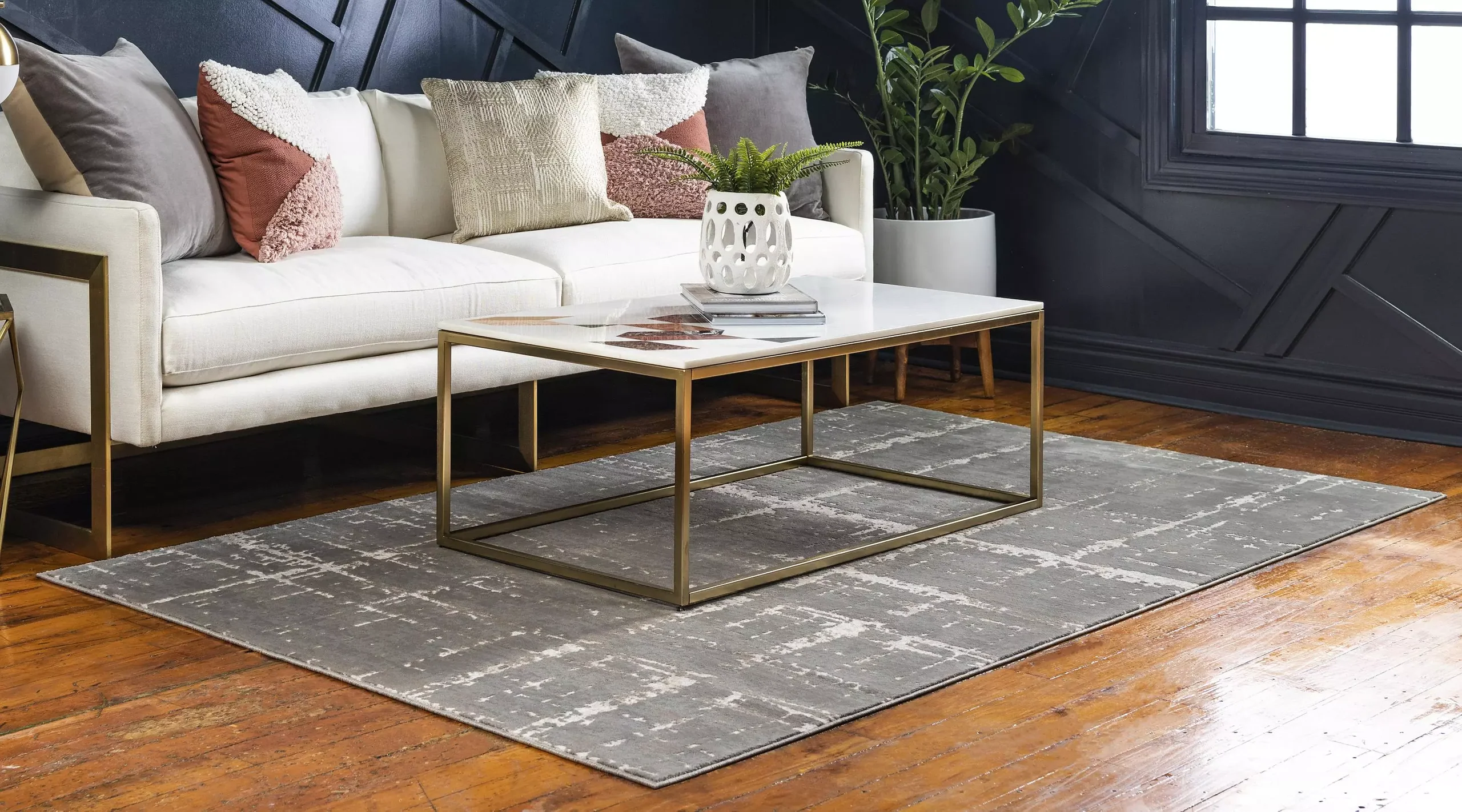 Anders Modern Faded Area Rug by Unique Loom