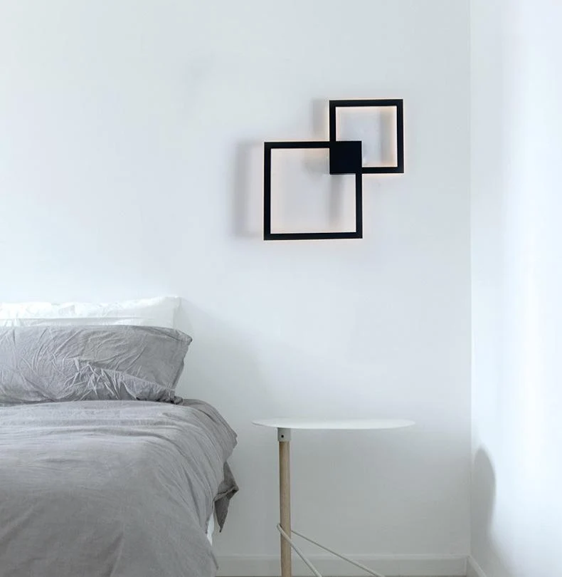 Rowley Square -moderni seinävalaisin, alumiinia ja akryylia