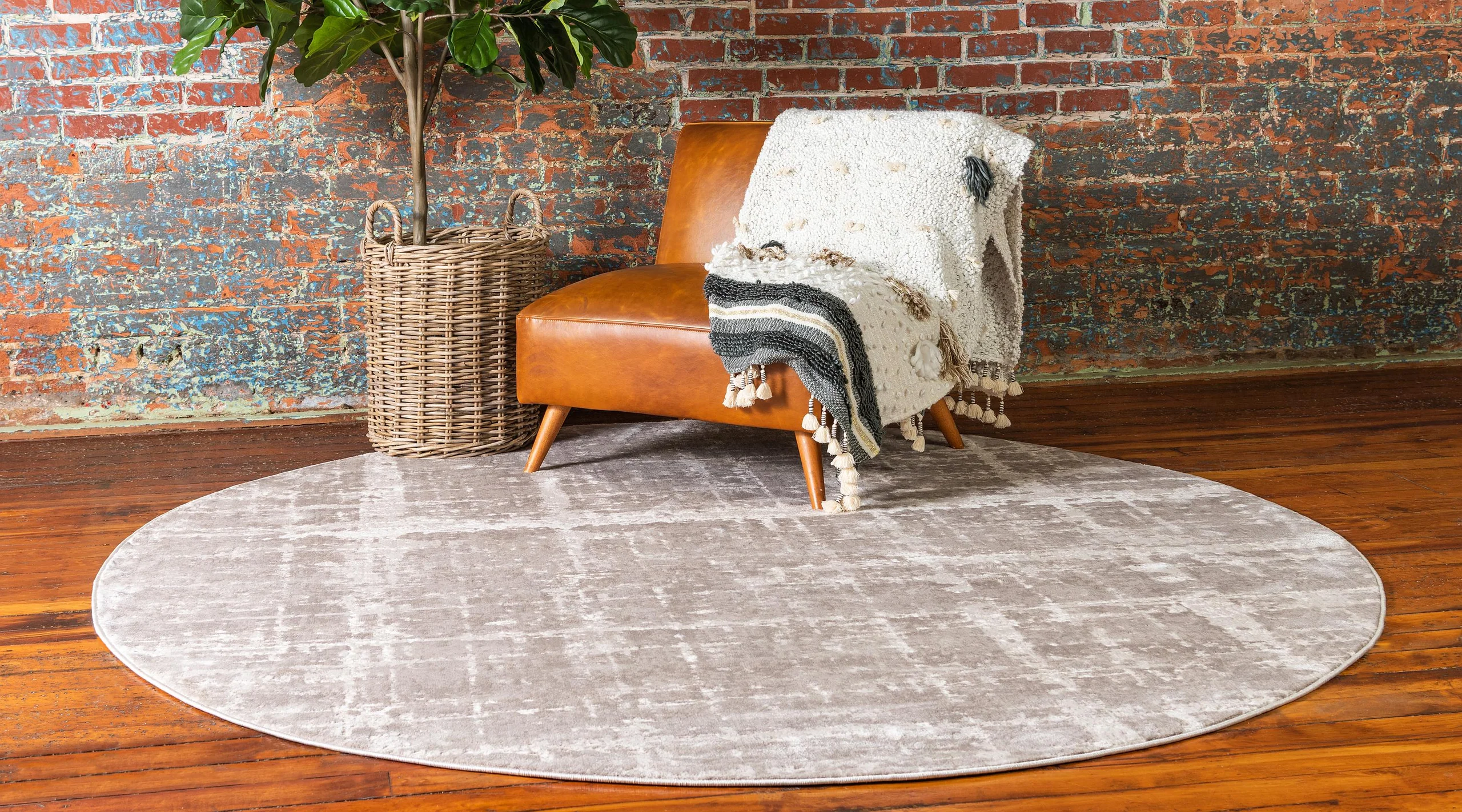Anders Modern Faded Area Rug by Unique Loom