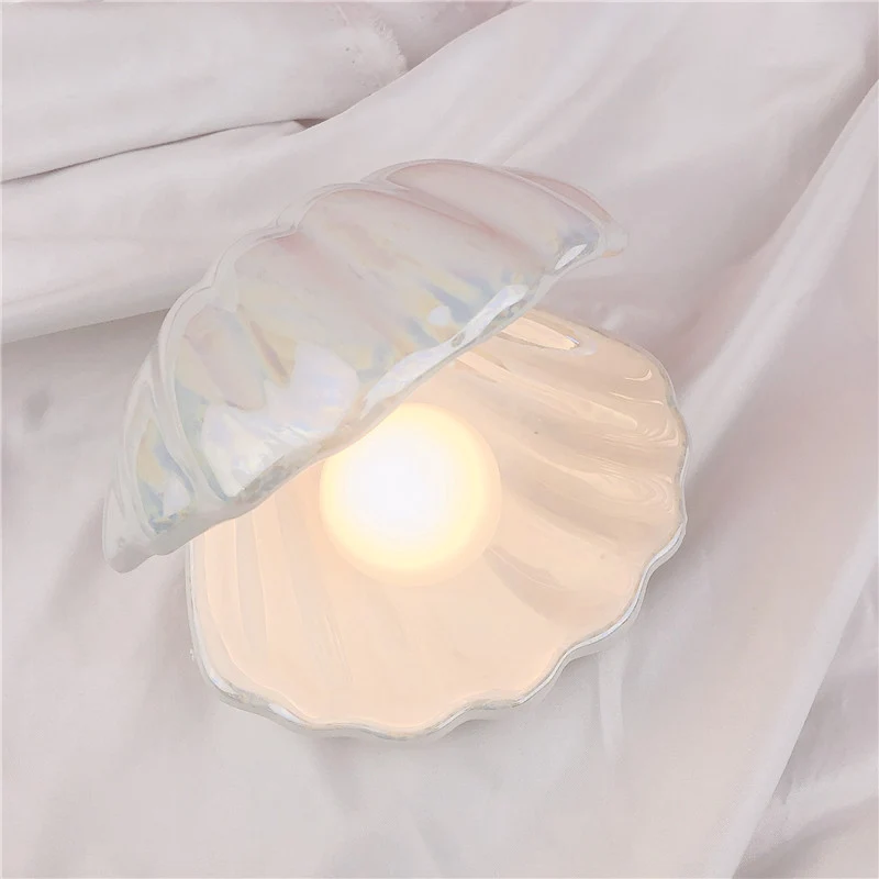 Sirenita Pearl and Shell Desk Lamp, Hand Painted Ceramic Light