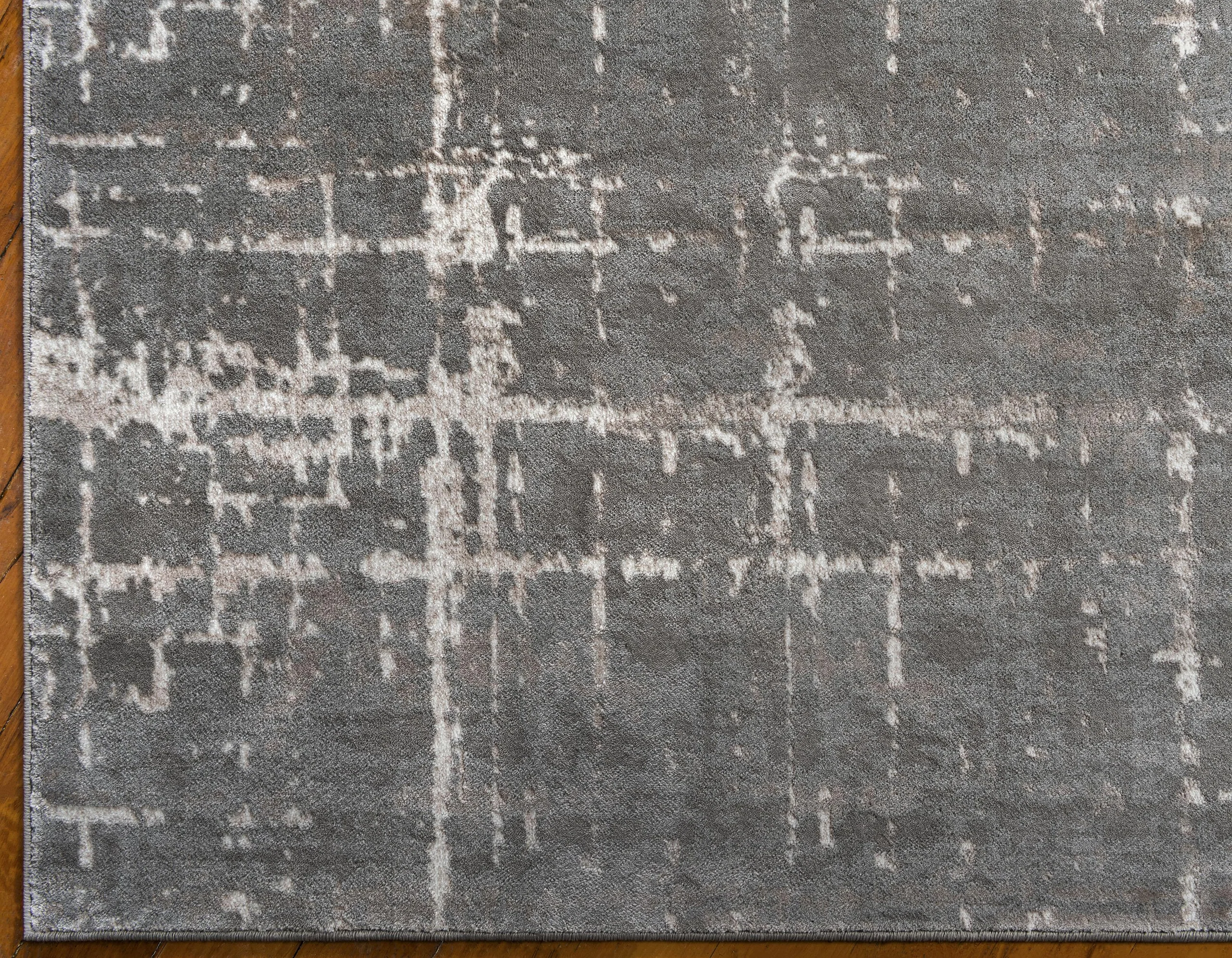 Anders Modern Faded Area Rug by Unique Loom