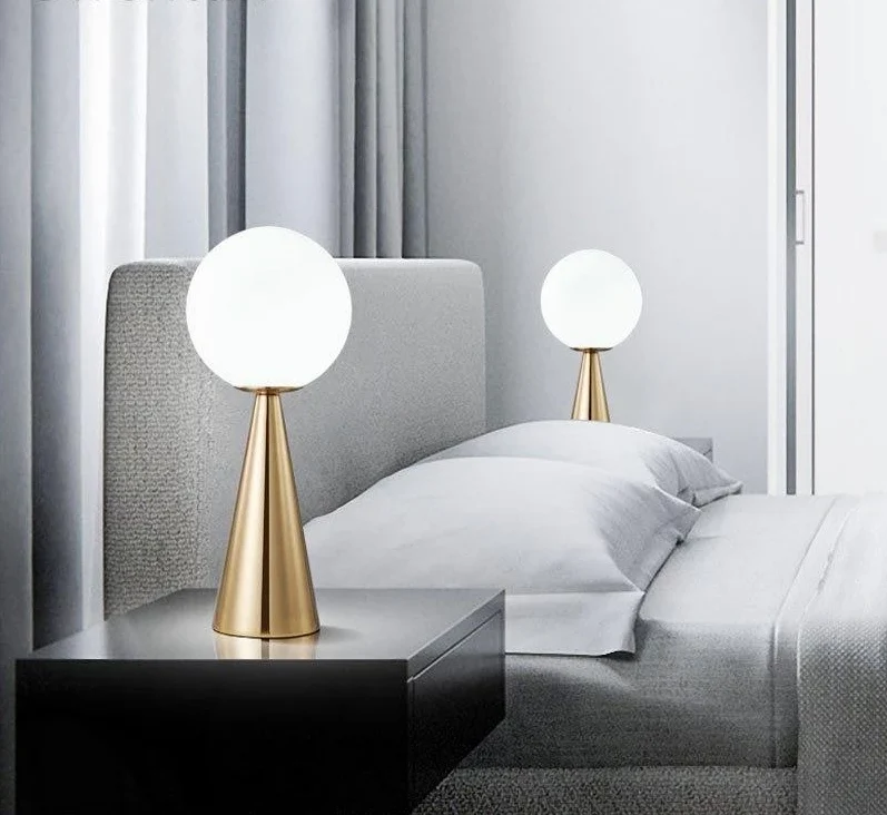 Quinn Cone Table Lamp in Metal and Glass, 19 Inch High