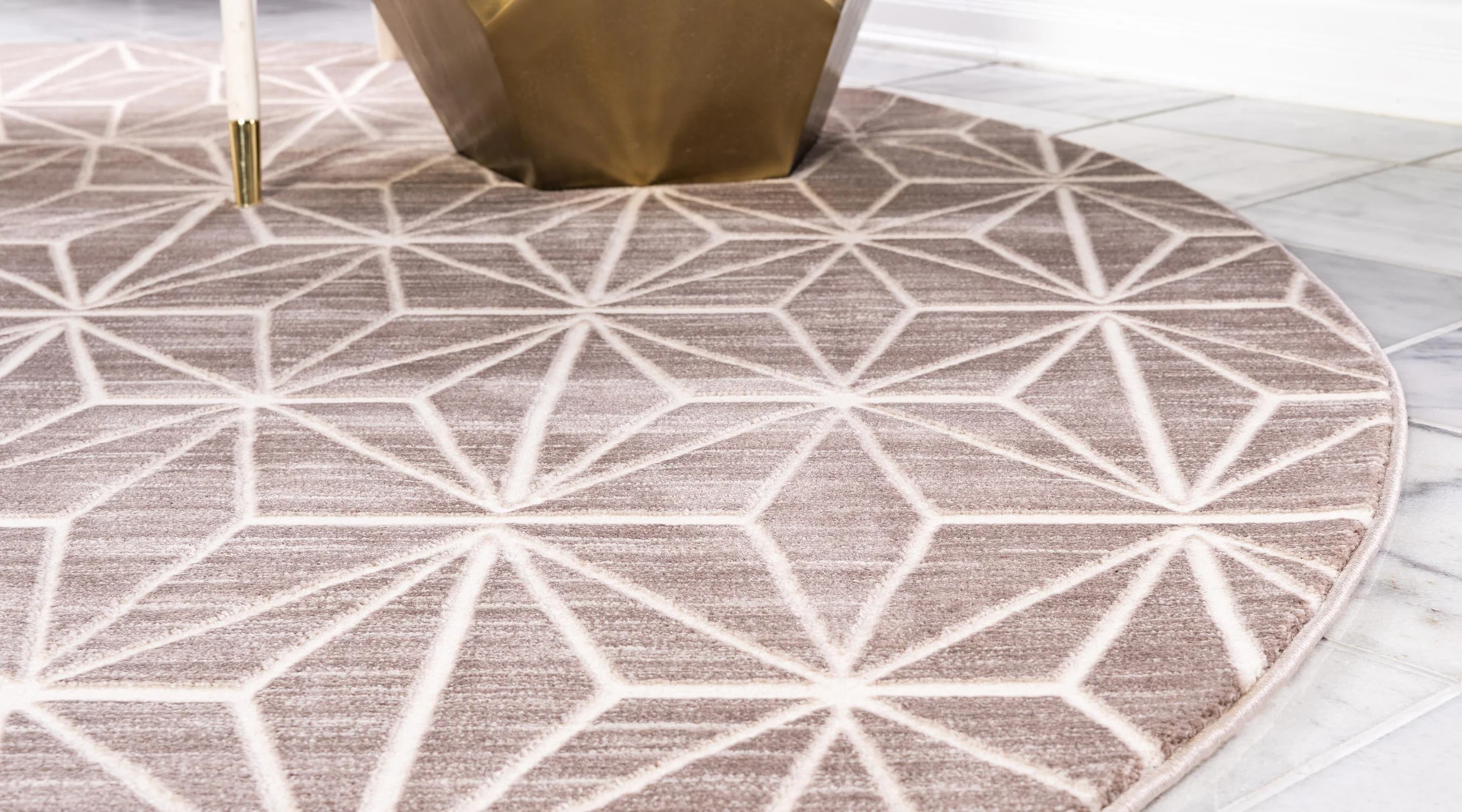 Aaro Geometric Modern Large Rug by Unique Loom