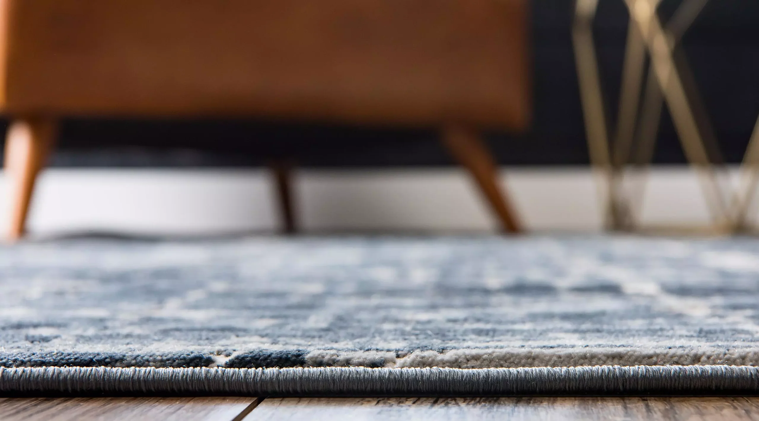 Anders Modern Faded Area Rug by Unique Loom