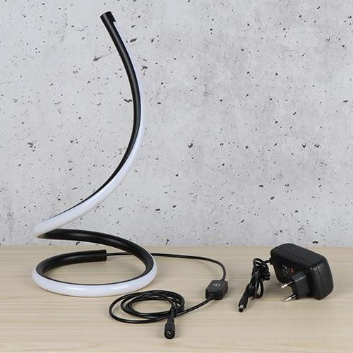 Sansa dimbar spiralskrivbordslampa i aluminium med touchdimning