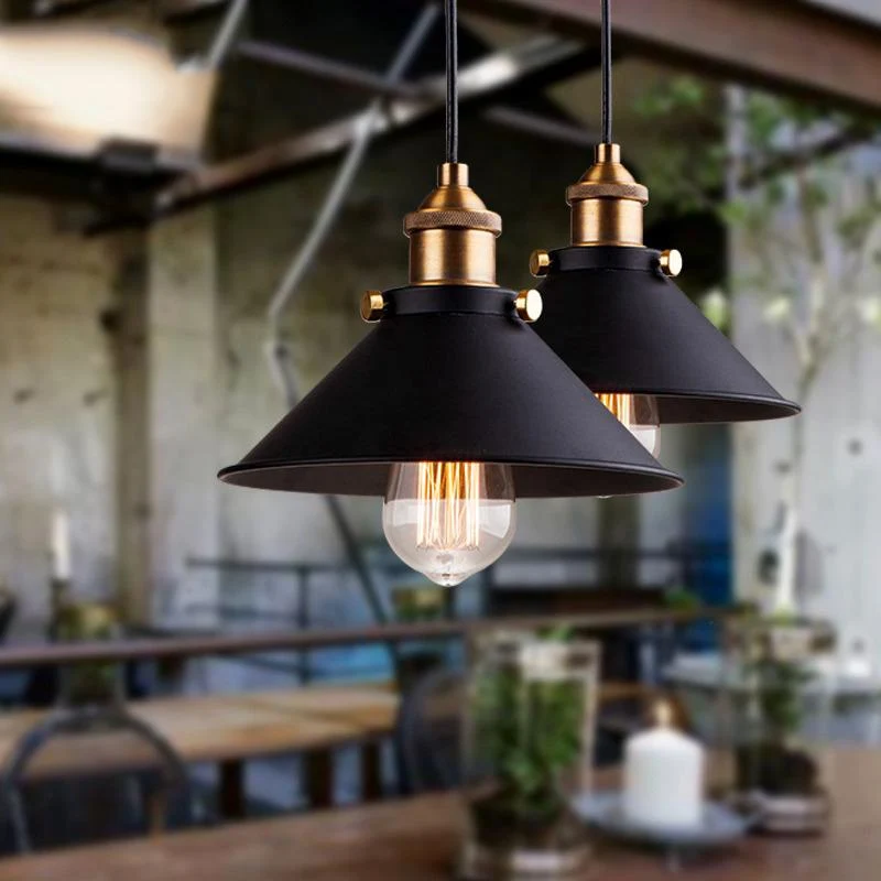 Moderne Scandinavische industriële hanglamp voor bars en biergartens