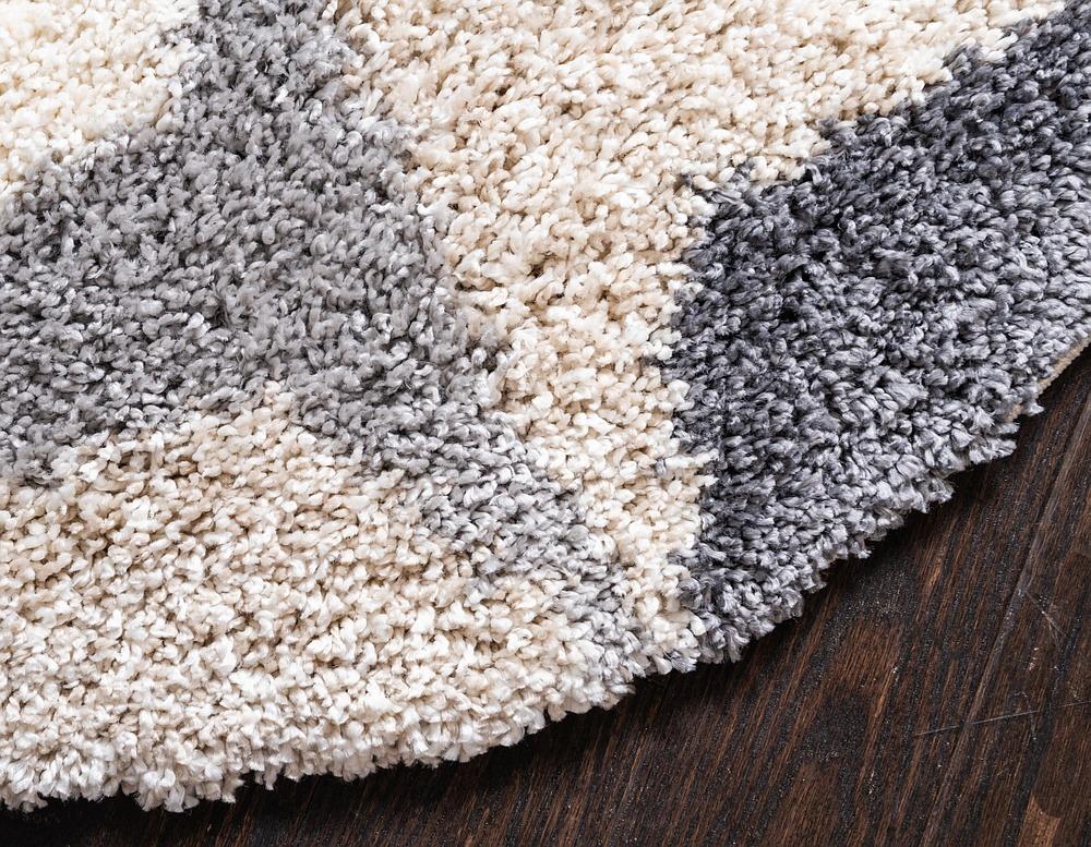 Jeramiah Modern Shaggy Area Rug from Unique Loom in Soft Polypropylene