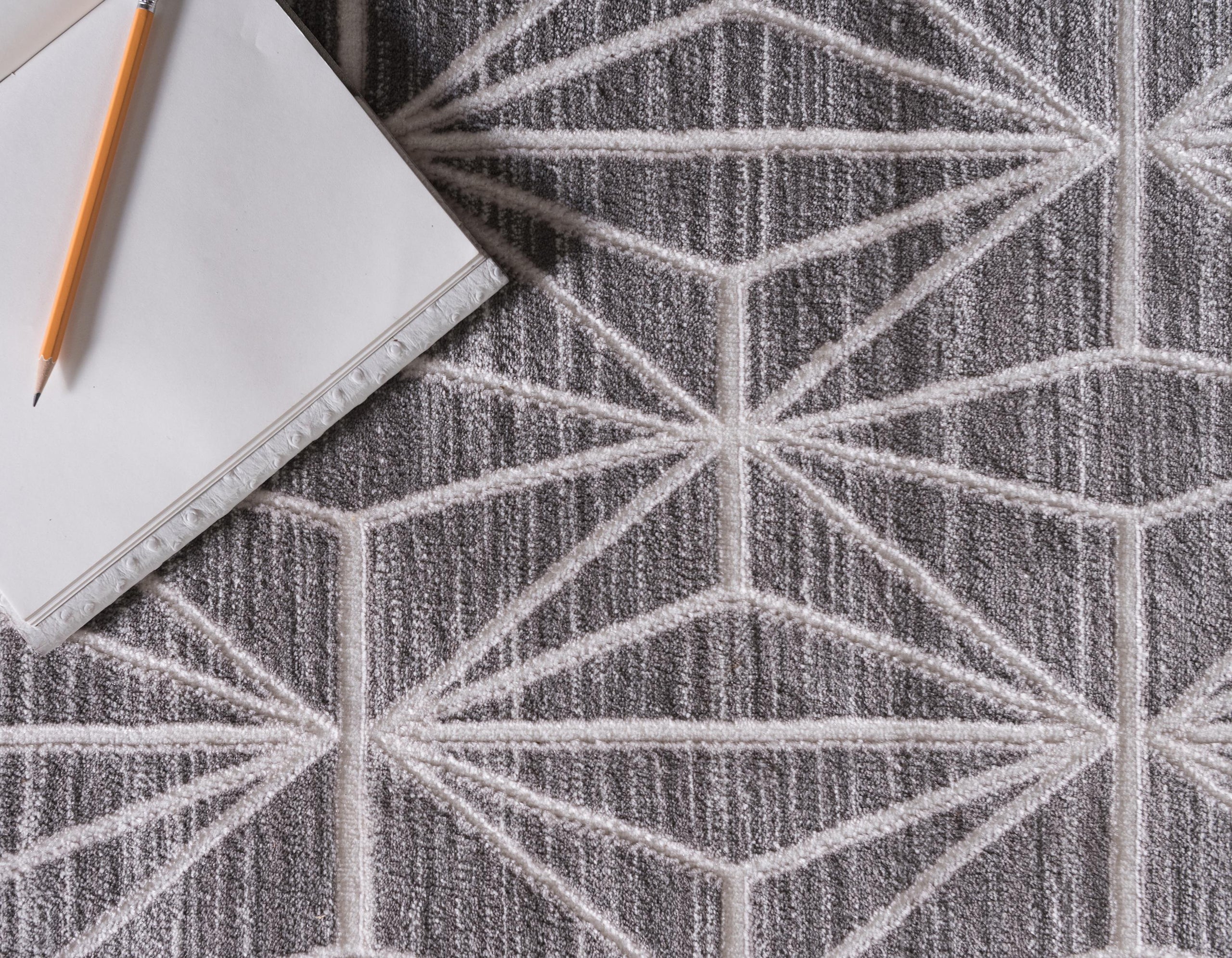 Aaro Geometric Modern Large Rug by Unique Loom