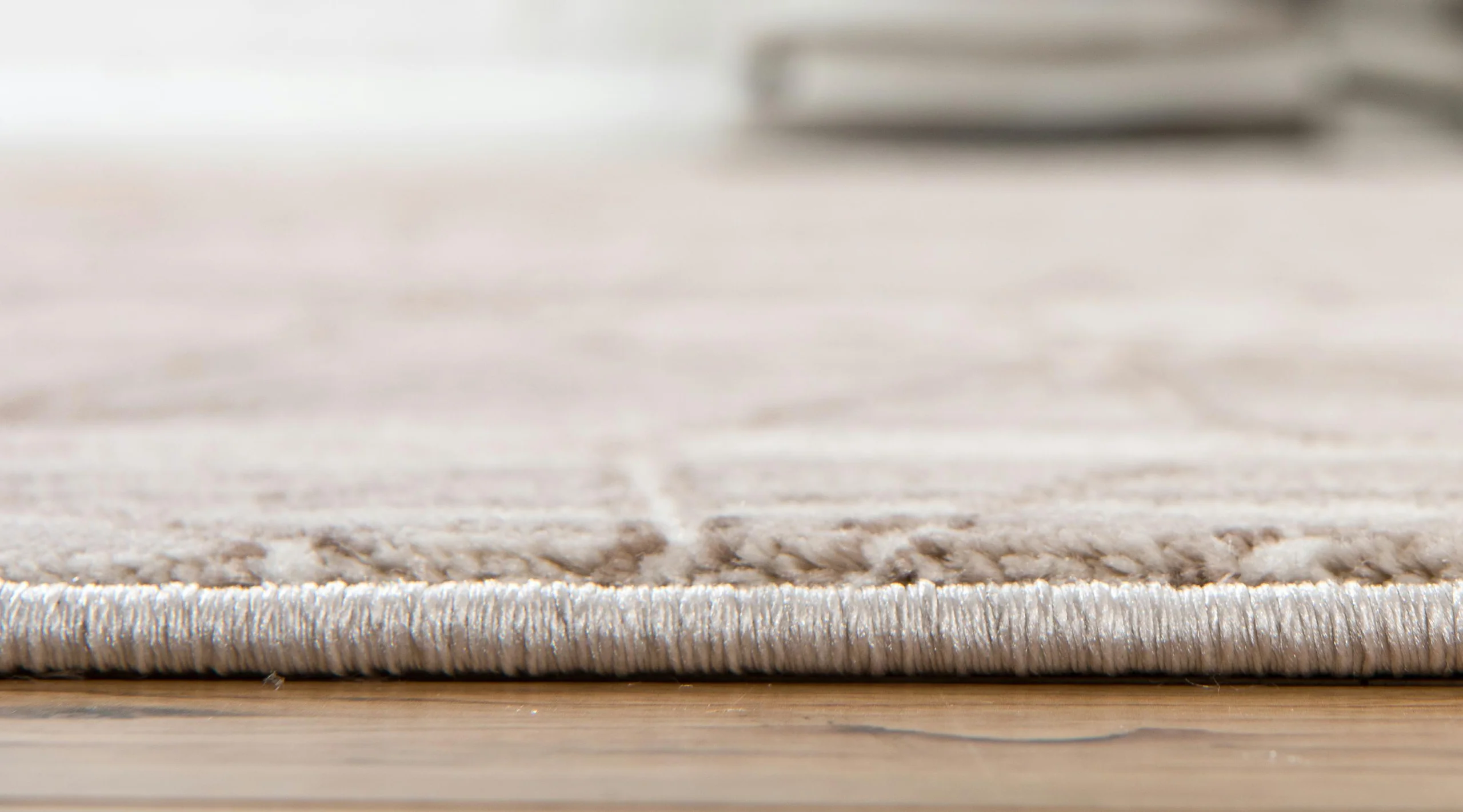 Aaro Geometric Modern Large Rug by Unique Loom