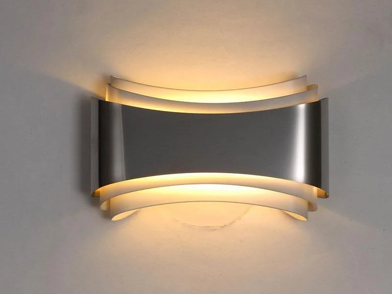 Modern LED Curved Wall Lamp in Stainless Steel and Acrylic