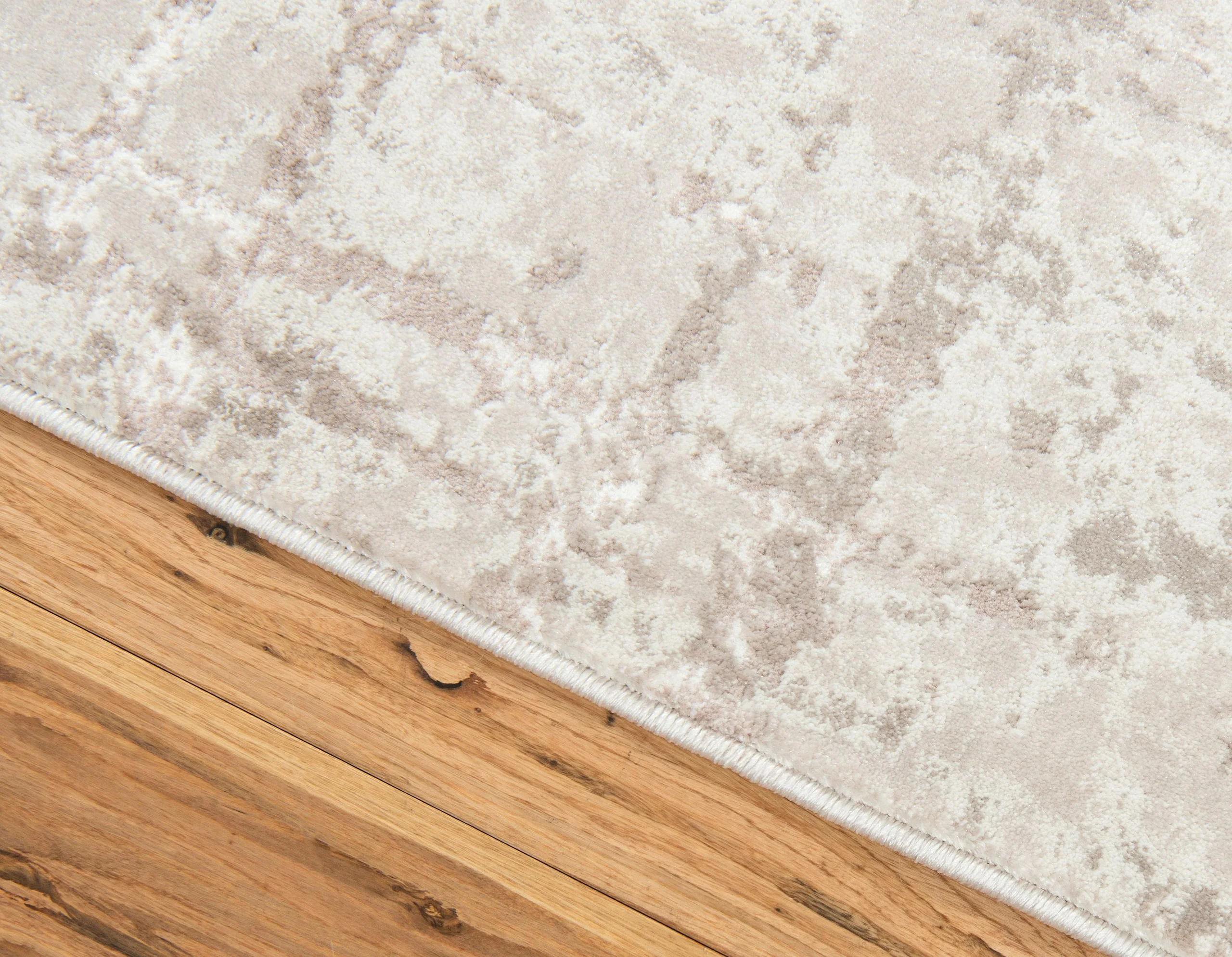 Anders Modern Faded Area Rug by Unique Loom