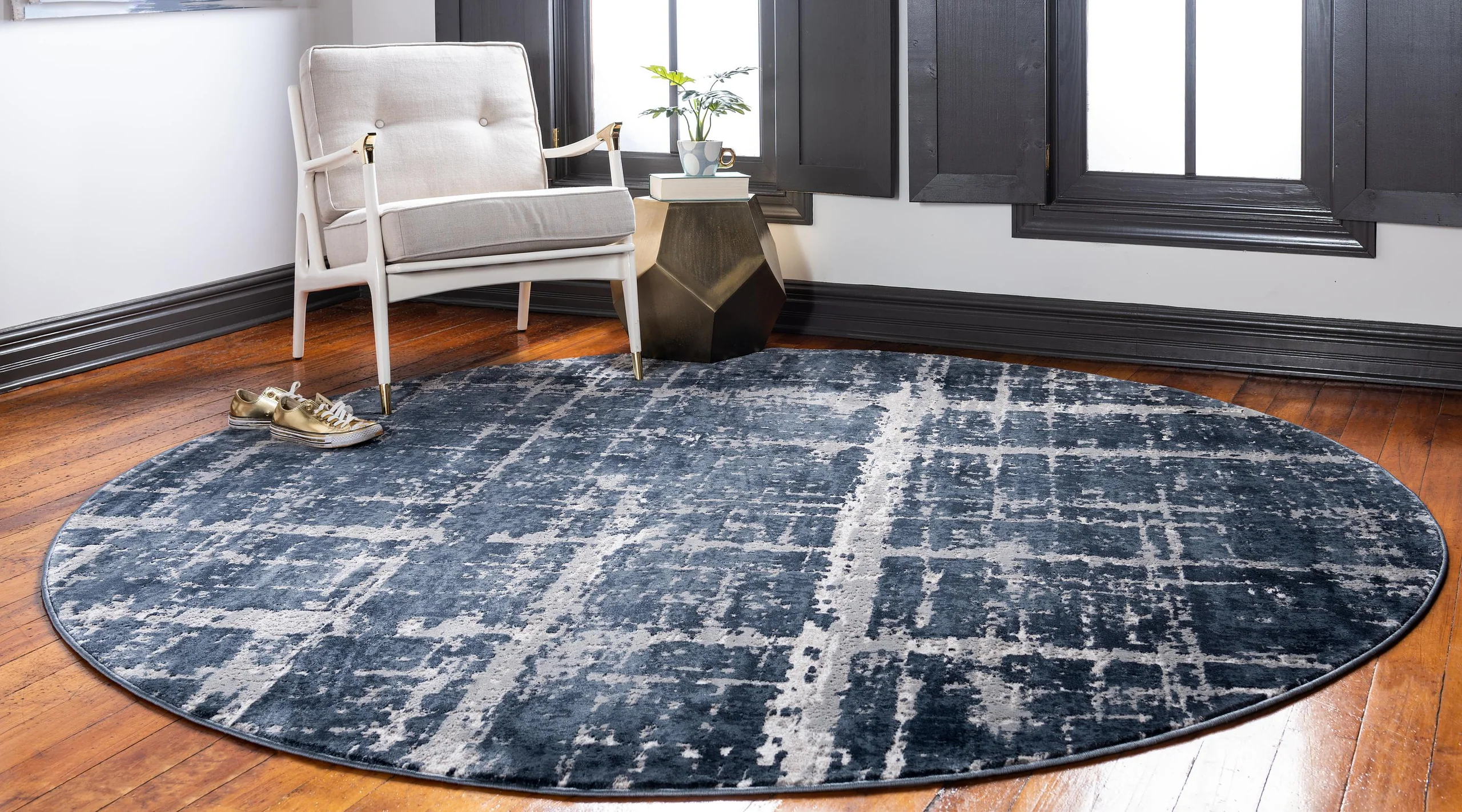 Anders Modern Faded Area Rug by Unique Loom