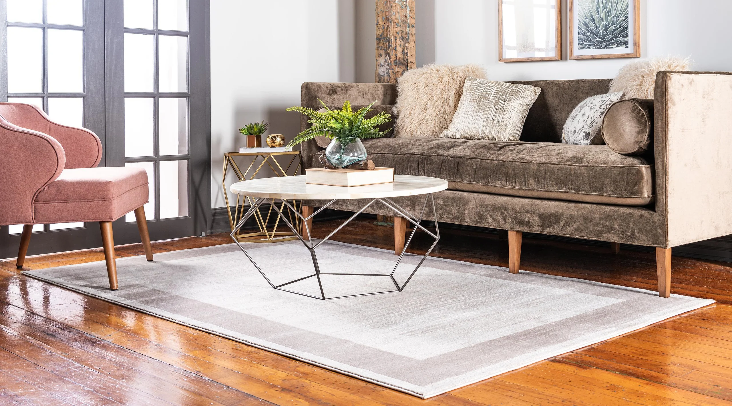 Brysen Modern Border Rug from Unique Loom