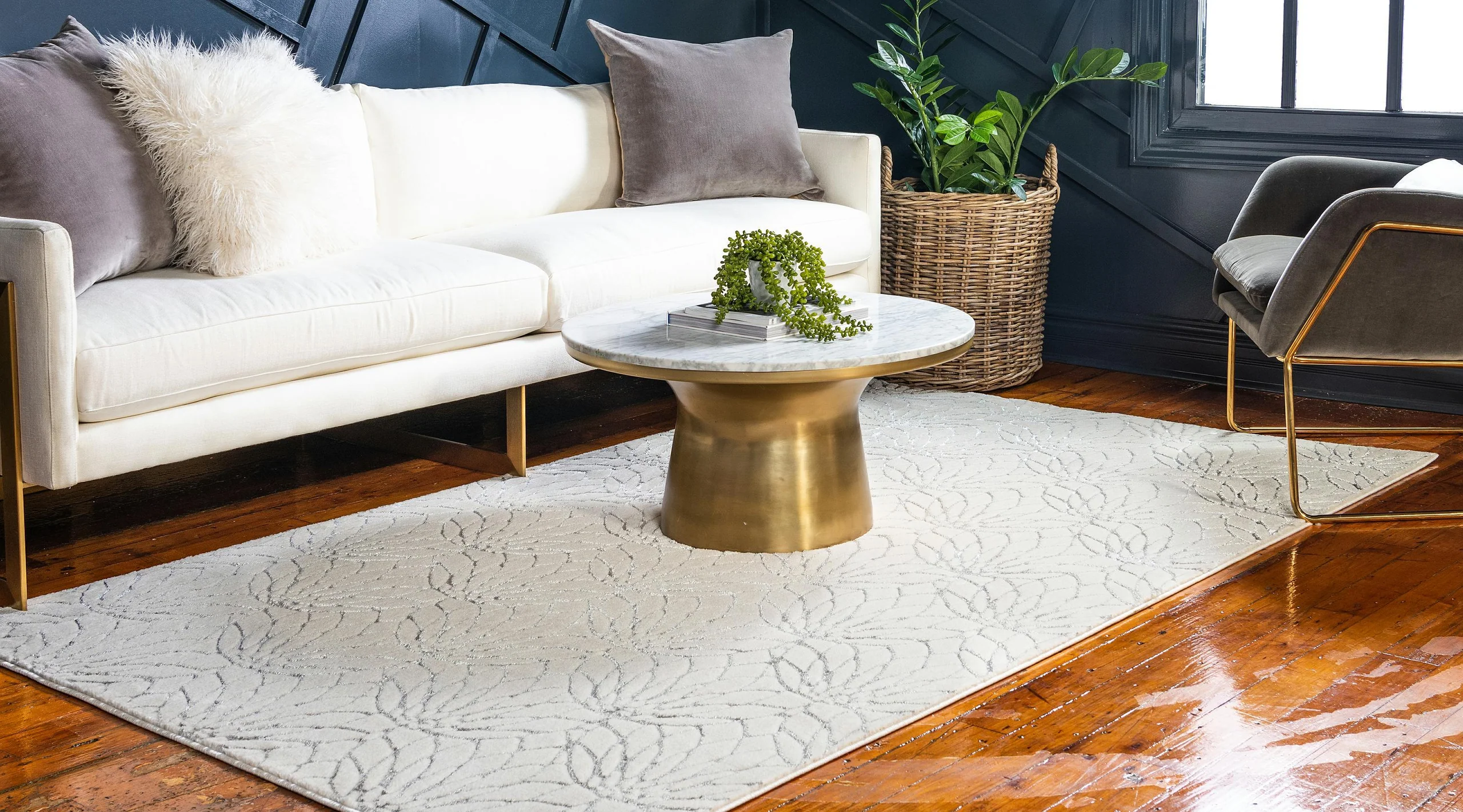 Ellison Lotus Flower Pattern Luxury Rug by Unique Loom