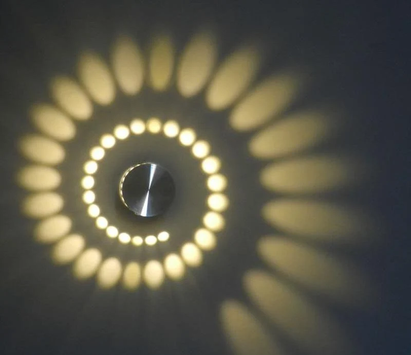 Modern Swirl LED Ceiling Light in Aluminum for Hallways and Bedrooms