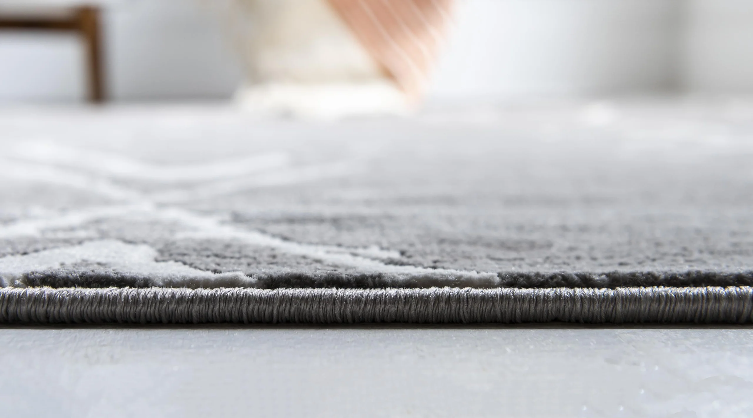 Jakobe Faded Diamond Pattern Area Rug by Unique Loom