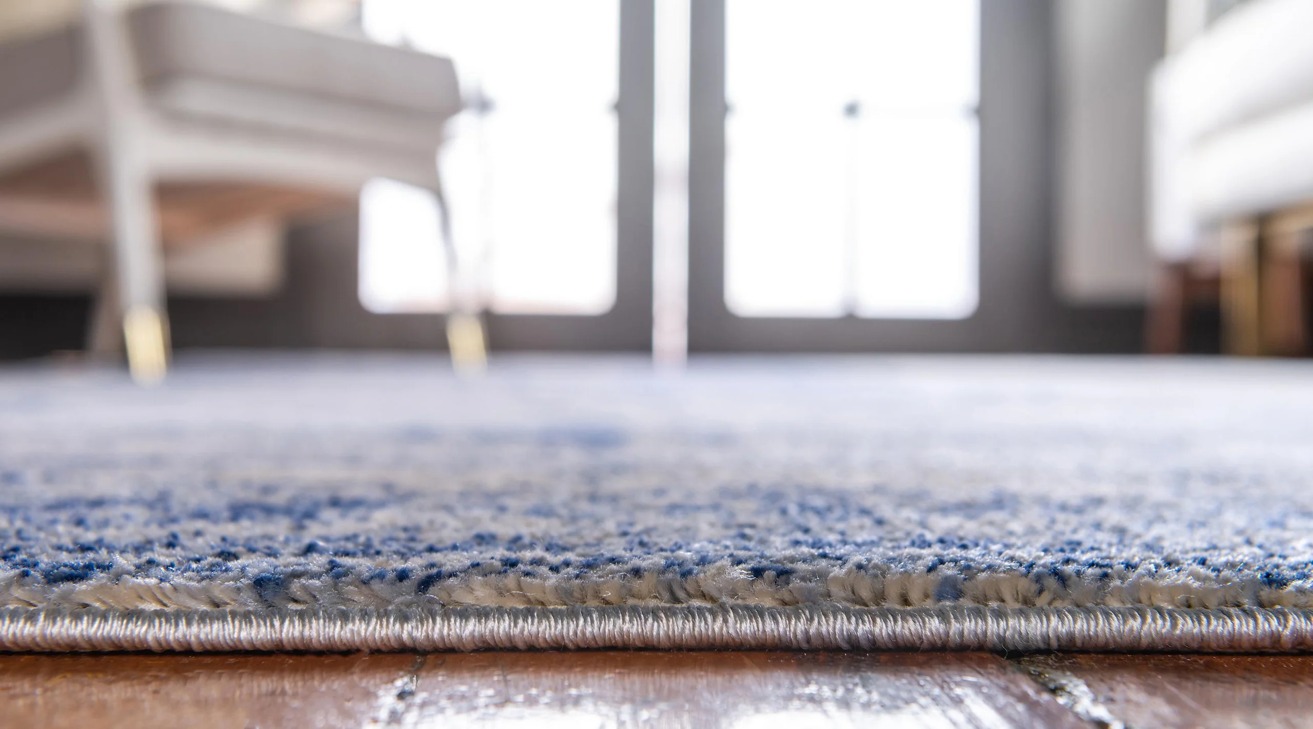 Damari Modern Area Rug with Simple Design from Unique Loom