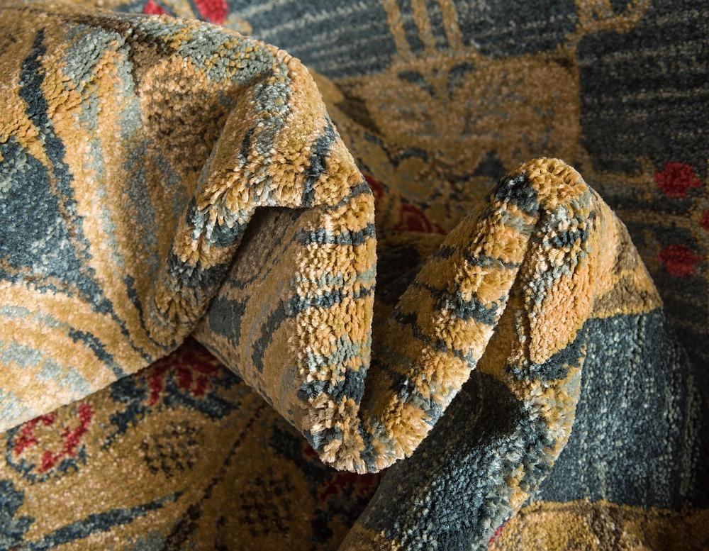 Maxton Modern Classic Fringe Rug from Unique Loom