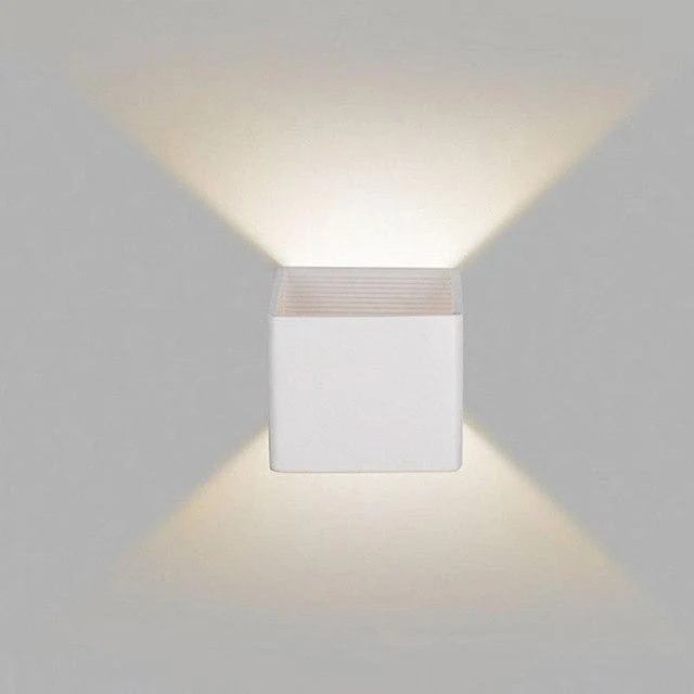 Modern LED Up Down Cube Wall Lamp in Aluminum and Acrylic