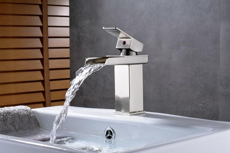 Luxury Brass Vanity Faucet with Single Handle Deck Mount