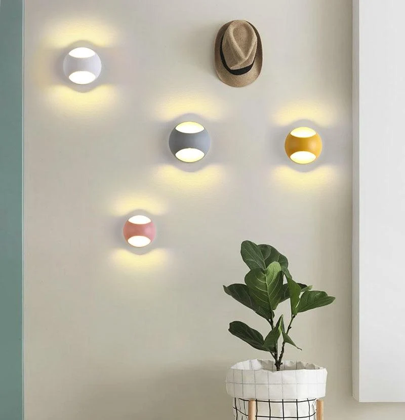 Lámpara circular nórdica moderna de rebote de luz Acacia en blanco cálido