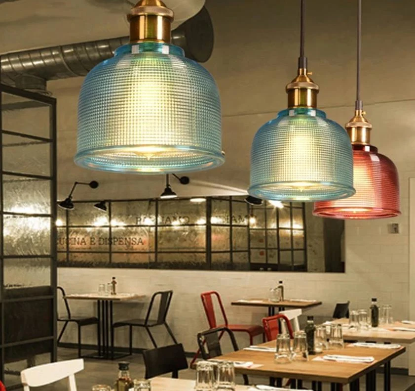 Sosie retro Europese hanglamp van gekleurd glas voor keuken en eetkamer