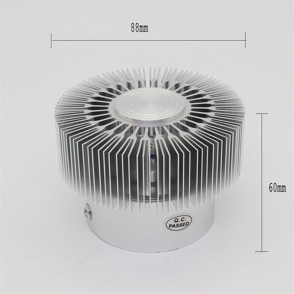 Lampa ścienna Werner Sunflower z aluminium i kryształu