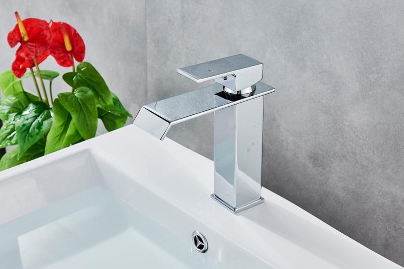 Luxury Brass Vanity Faucet with Single Handle Deck Mount