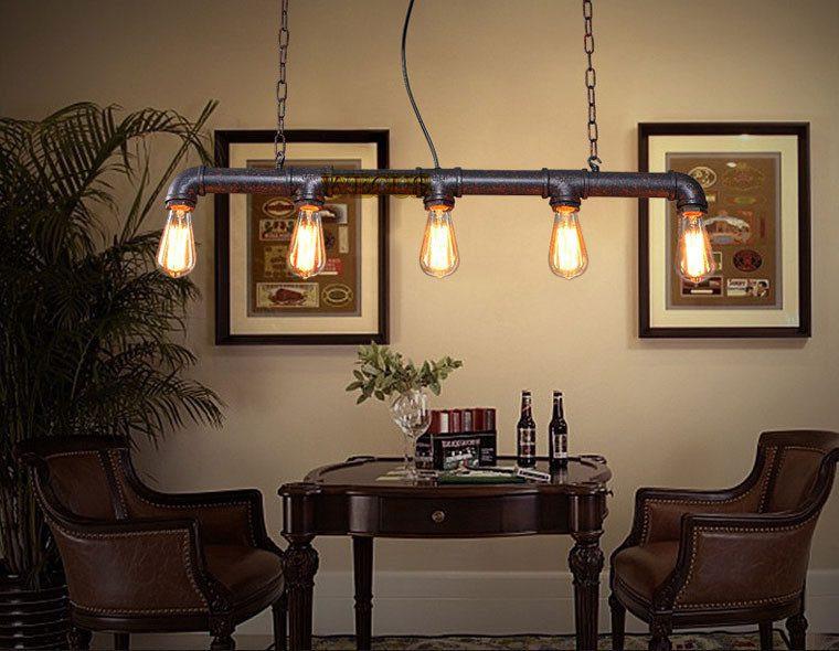Vintage industriel loftlampe i rørdesign med fem lyskilder i førsteklasses jern