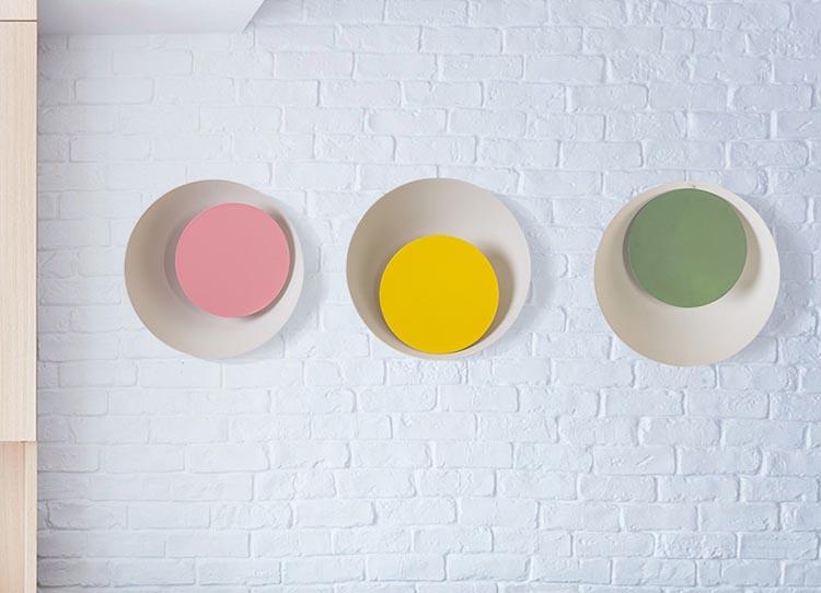 Lampa ścienna LED Grais Macaroon Moon z metalu i akrylu