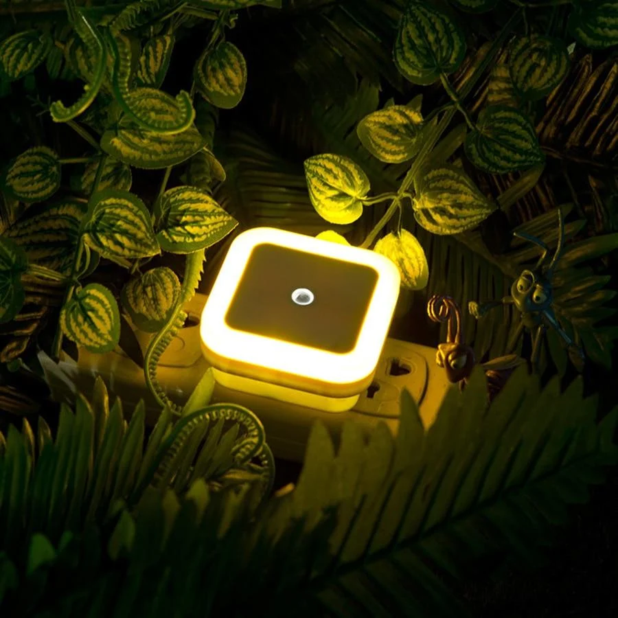 Lux LED-natlampe med indbygget lyssensor