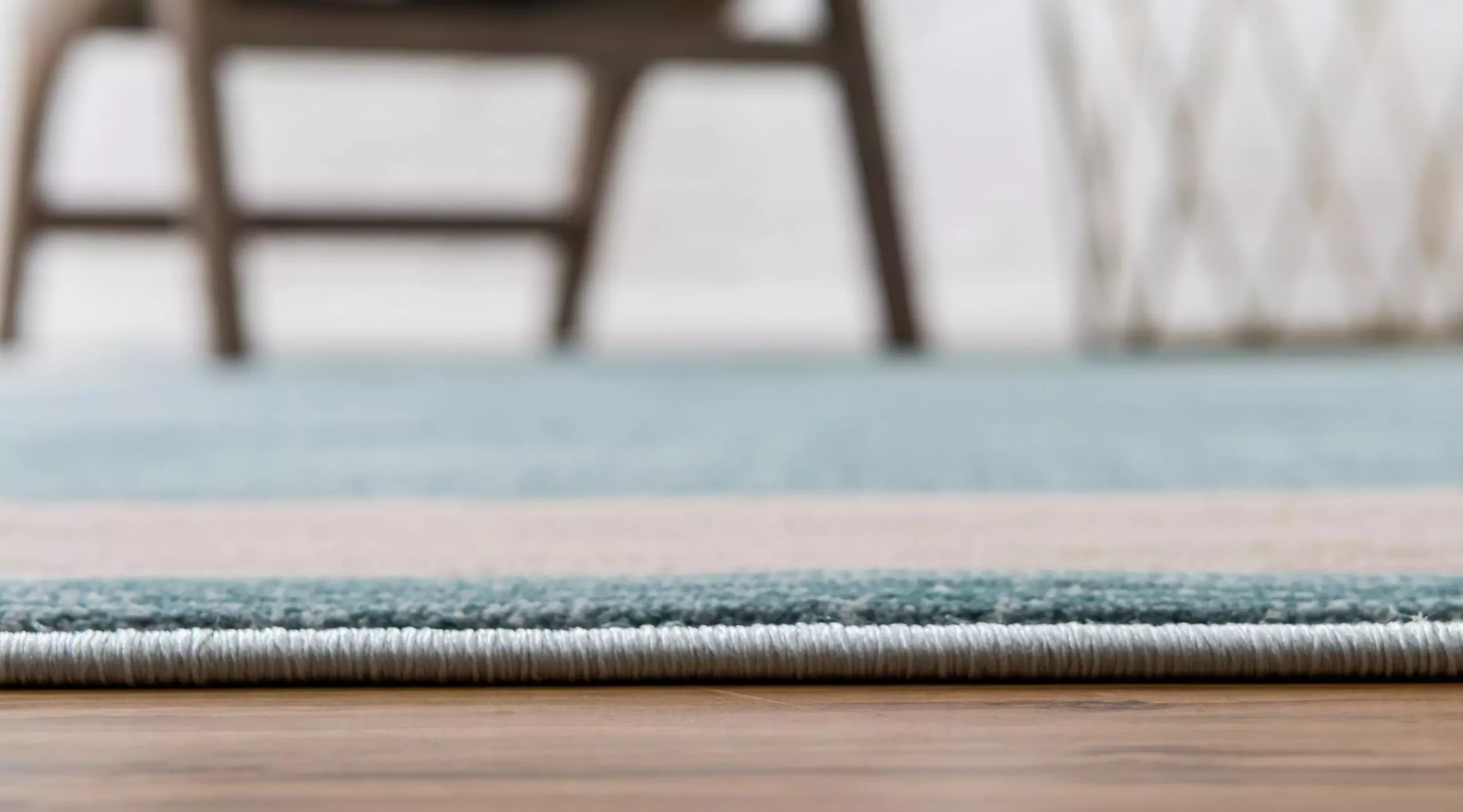 Brysen Modern Border Rug from Unique Loom