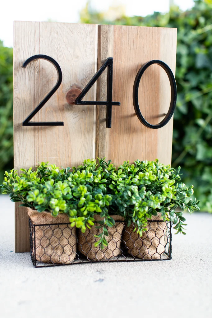Modern Design House Numbers in Anti-Rust Zinc Alloy, 5 Inch High