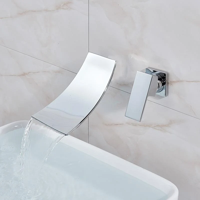 Torneira de Parede Monocomando Leon Cromada com Fluxo Cascata para Casa de Banho
