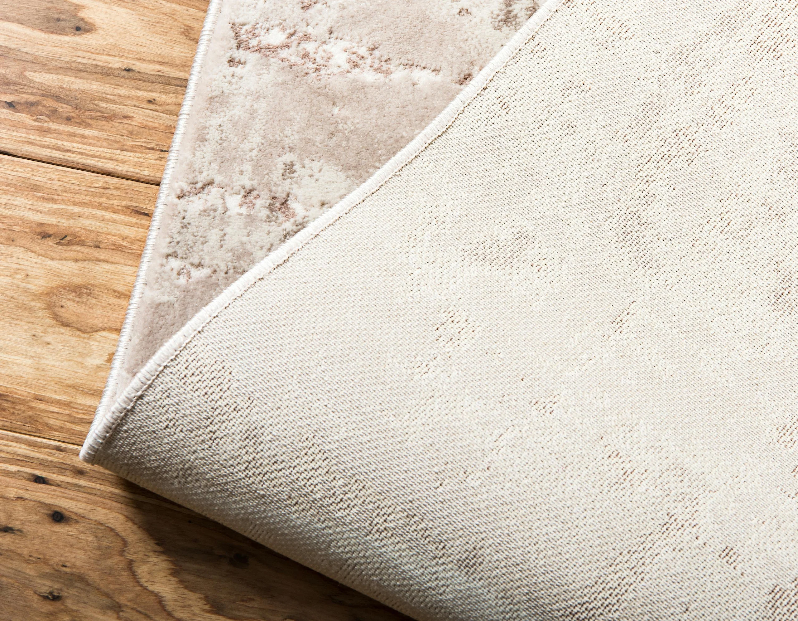 Anders Modern Faded Area Rug by Unique Loom