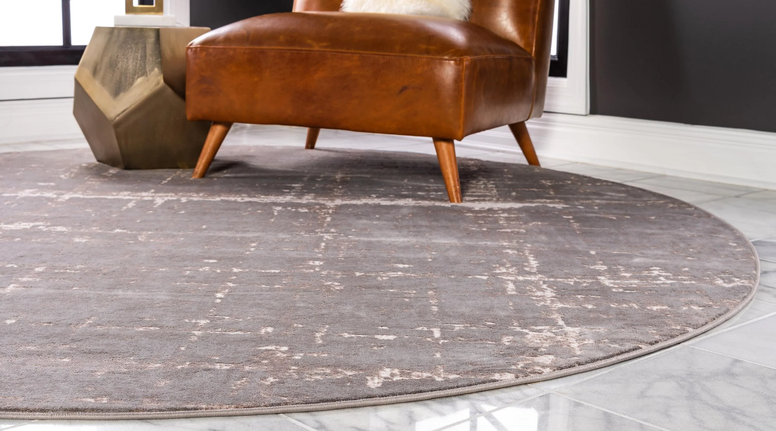 Anders Modern Faded Area Rug by Unique Loom
