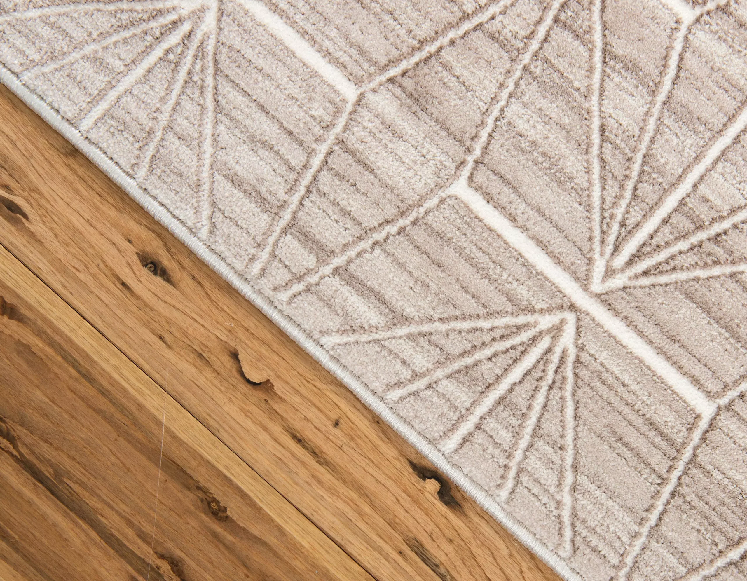 Aaro Geometric Modern Large Rug by Unique Loom