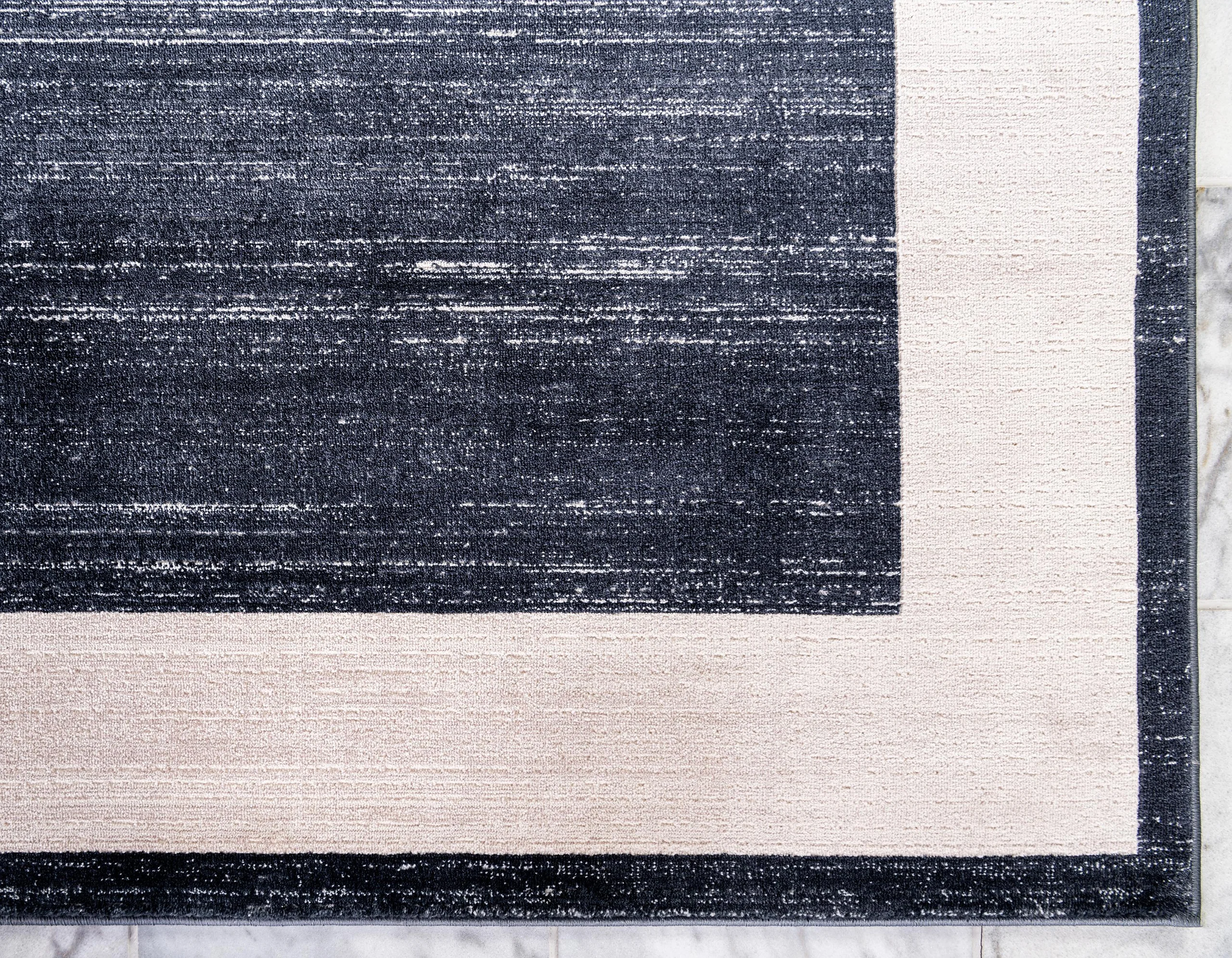 Brysen Modern Border Rug from Unique Loom