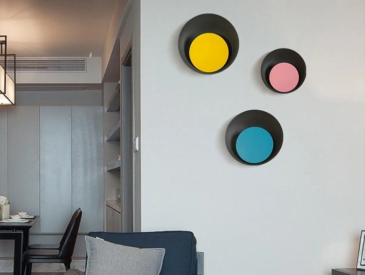 Grais Macaroon Moon LED Wall Lamp in Metal and Acrylic