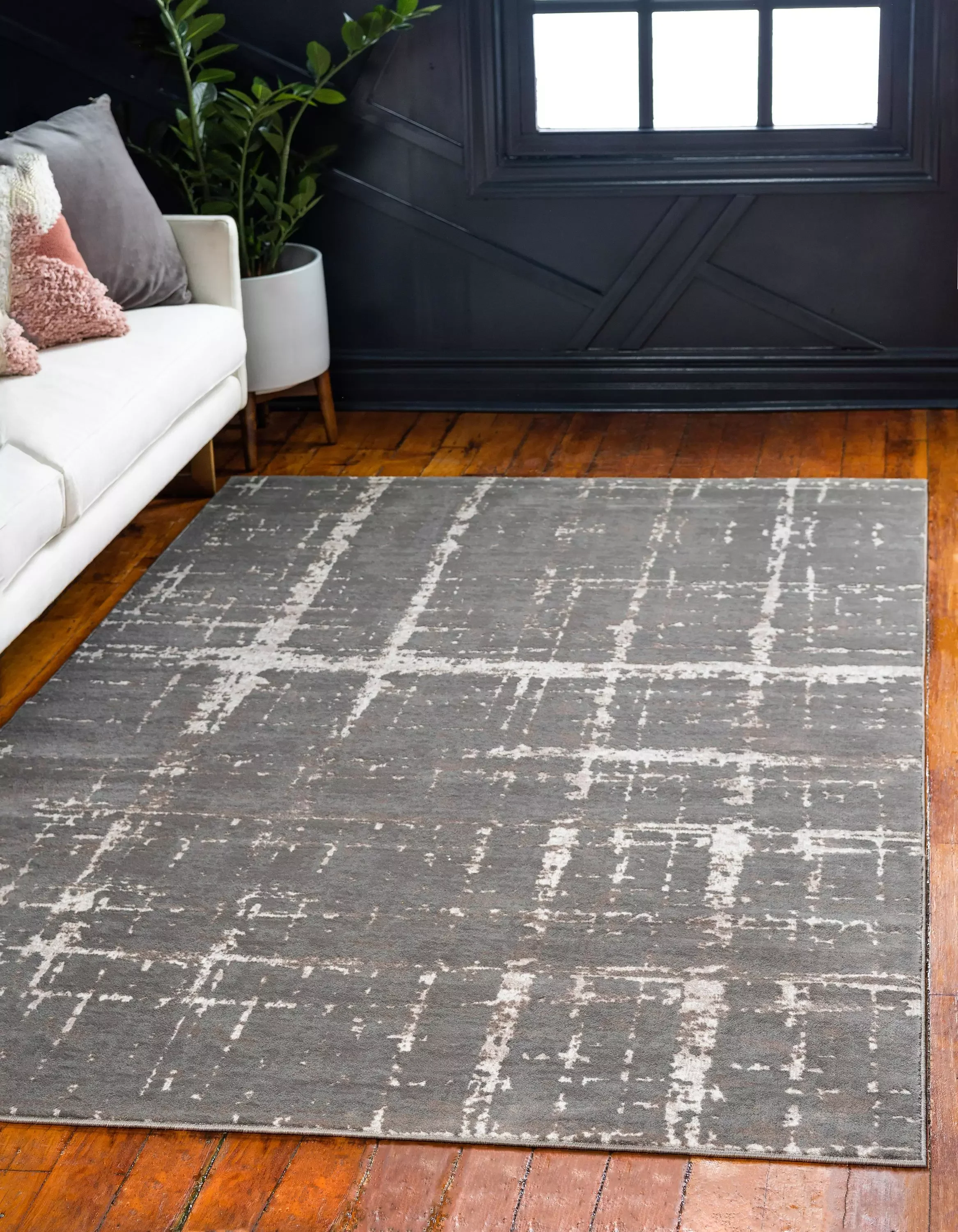 Anders Modern Faded Area Rug by Unique Loom