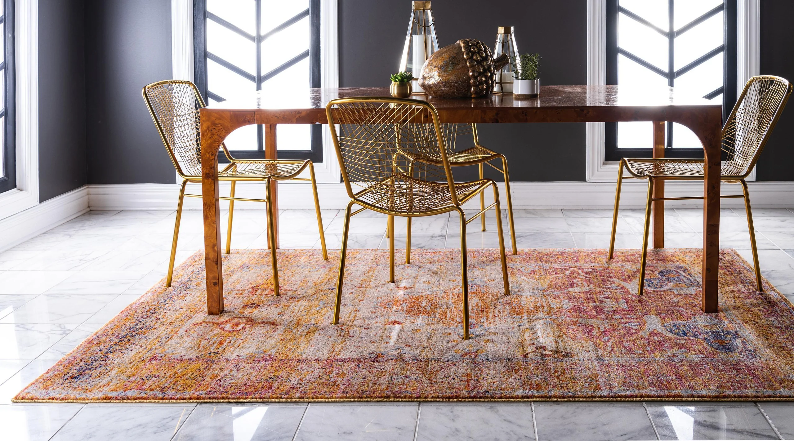 Damari Modern Area Rug with Simple Design from Unique Loom