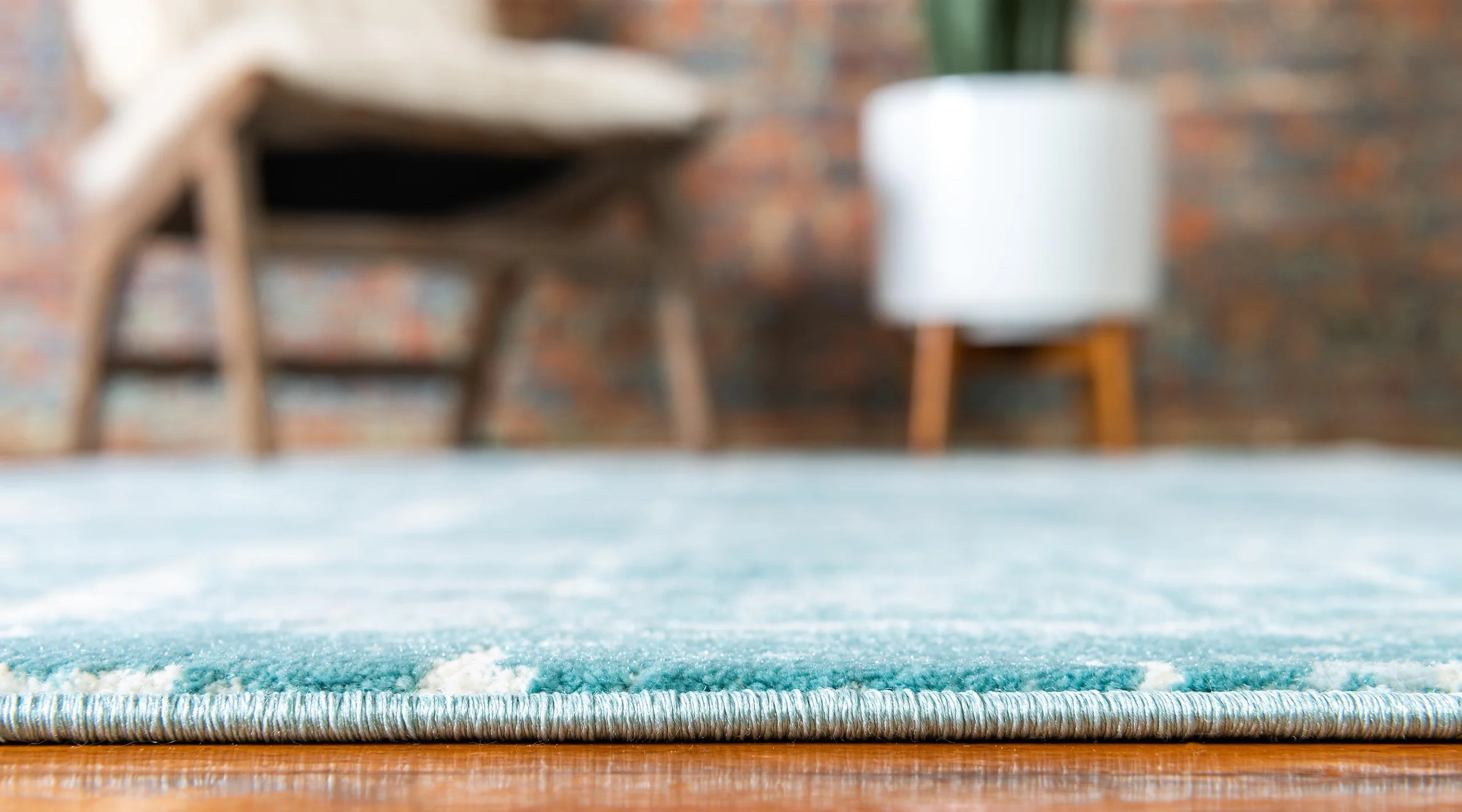 Anders Modern Faded Area Rug by Unique Loom