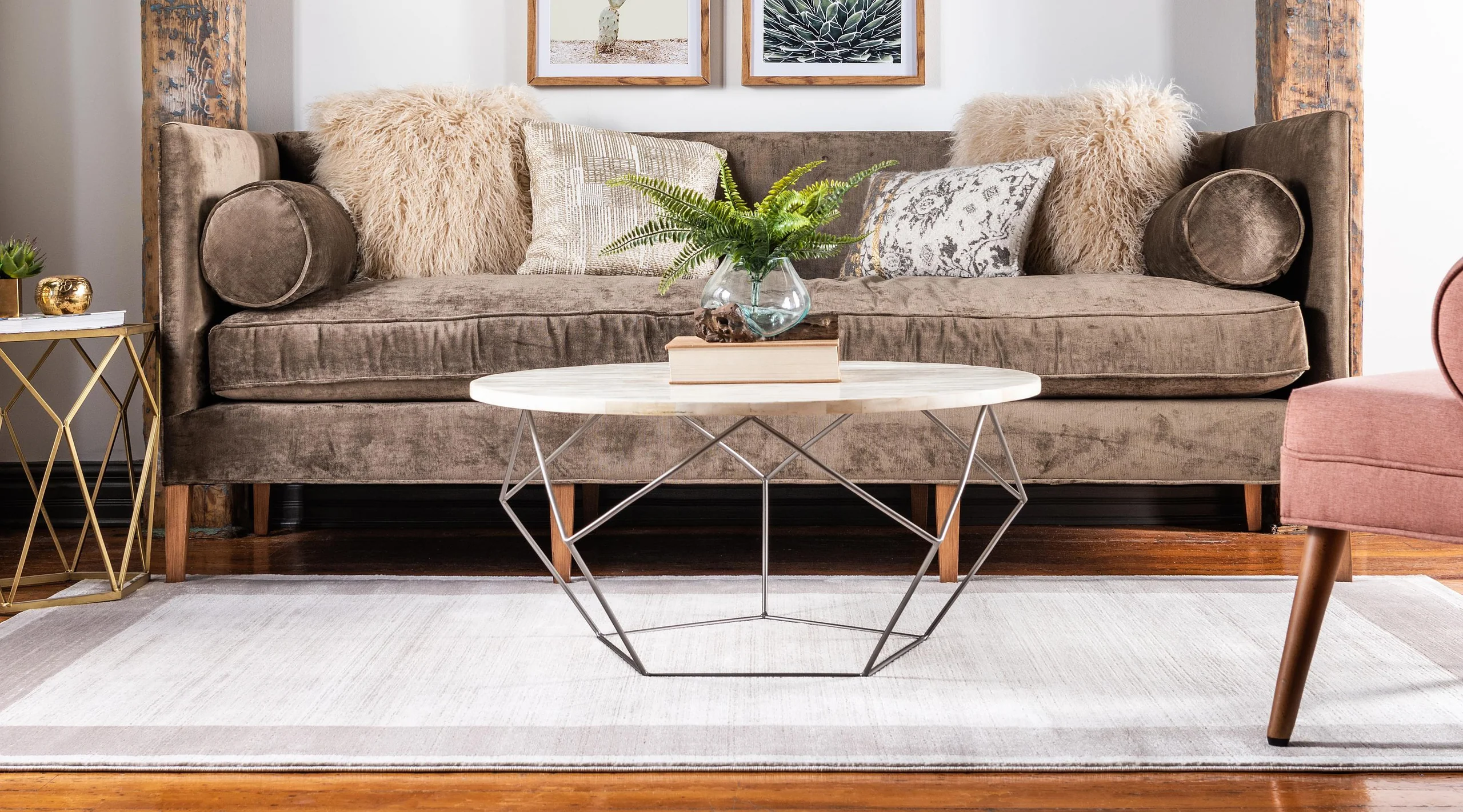 Brysen Modern Border Rug from Unique Loom
