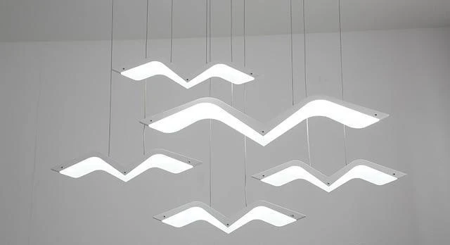 Freedom Wing LED-pendellampe i fugleform